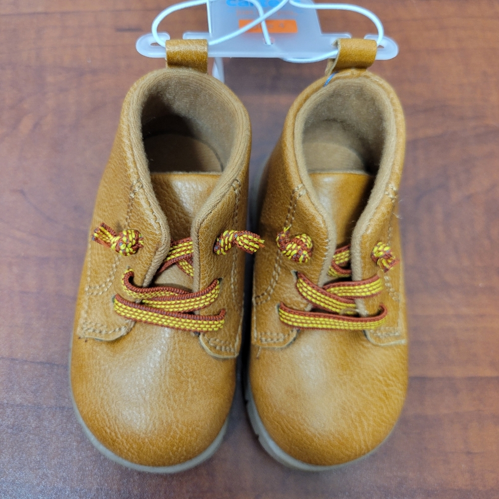 Carters Baby Tan Leather Shoes Size 4 NWT
